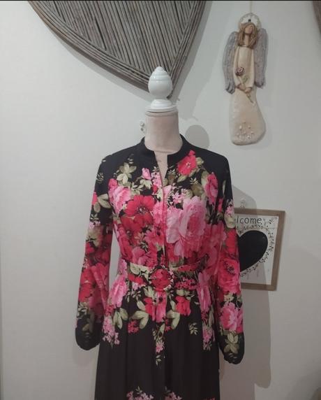 Maxi kvetované šaty, 