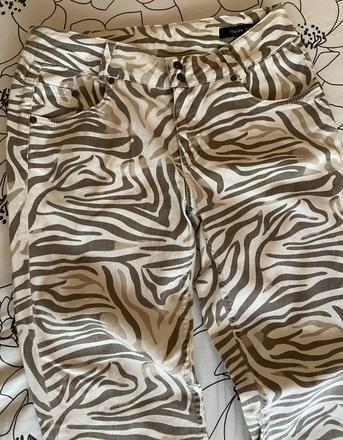 Kvalitné nohavice so vzorom fransa jeans v. 42, 42