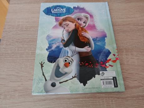 Kniha ladové kráľovstvo-knizka na celý rok, 