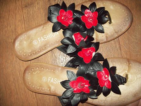 Letné pupuče s kvetmi, 40