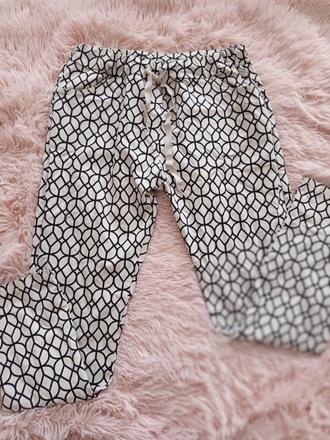 Nohavice v páse na gumu, 