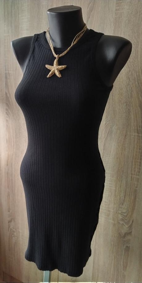 Čierne rebrované bodycon mini šaty, m