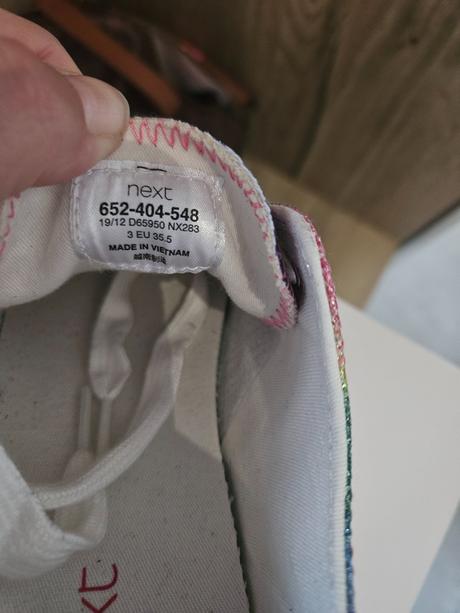 Tenisky nenosene uk3, velkost 35,5, next,35