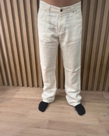 Krásne pánske biele nohavice armand thierry, m