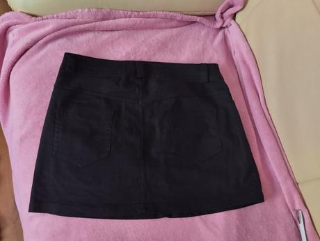 Rifl. sukňa - tenká, elastická, m