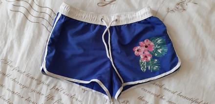 Tenké vzdušné šortky, 38