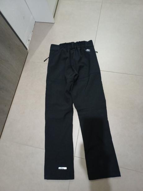 Hrubé sofshellové nohavice, umbro,152