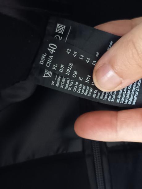 Čierna sukňa taifun, l