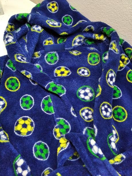 Župan s futbal loptami, okay,104