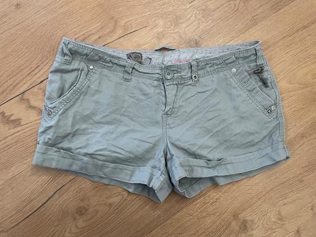 Sive sortky, new look,l