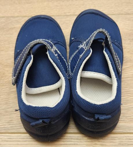 Tenisky, decathlon,25