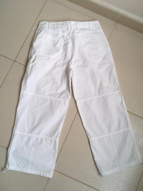 Dámske 3/4 bavlnné nohavice s výšivkou, bonprix,38