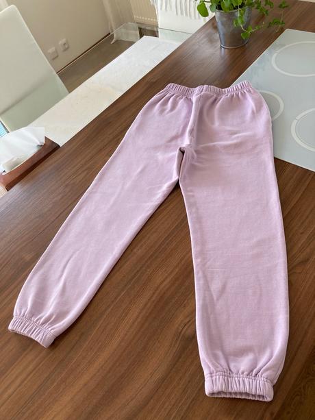 Teplaky, reserved,158