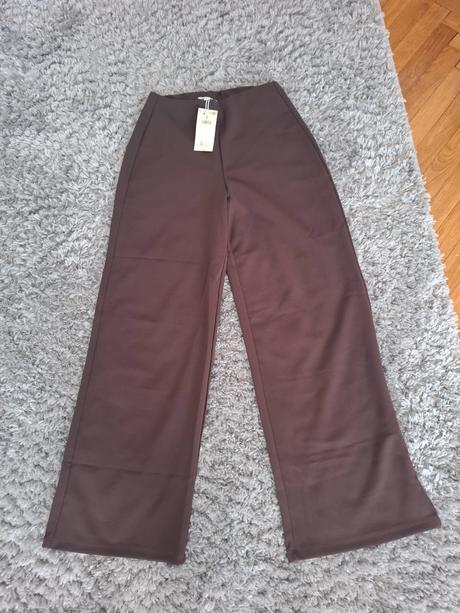 Hnedé nohavice, reserved,s