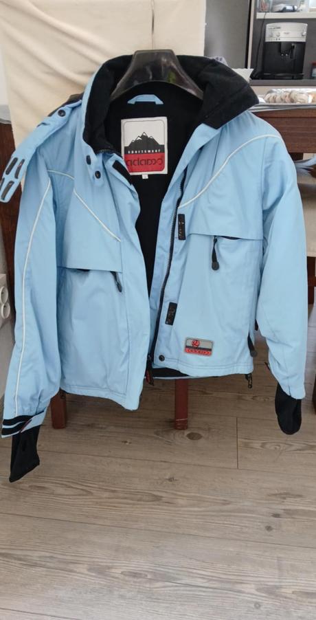 Lyžiarska bunda svetlo modrá, s