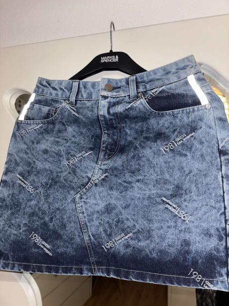 Sukňa guess 24, guess,24 / xs