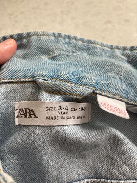 Riflová bundička, zara,104