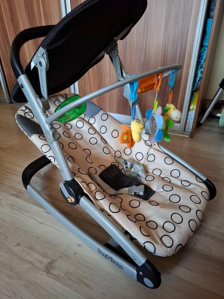 Polohovacie a hracie kresielko, 