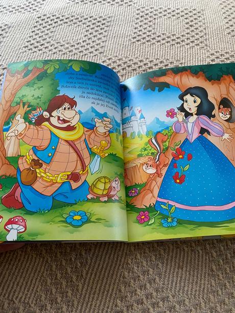 Modrá kniha rozprávok moje prvé čítanie, 