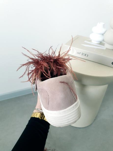 Extravagantné tenisky s pierkami 39, zara,39