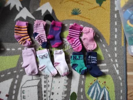 Tenke ponozky 19-22, lupilu,20