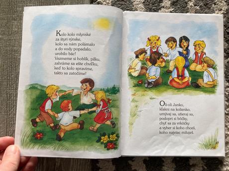 Varila myšička kašičku (2004),