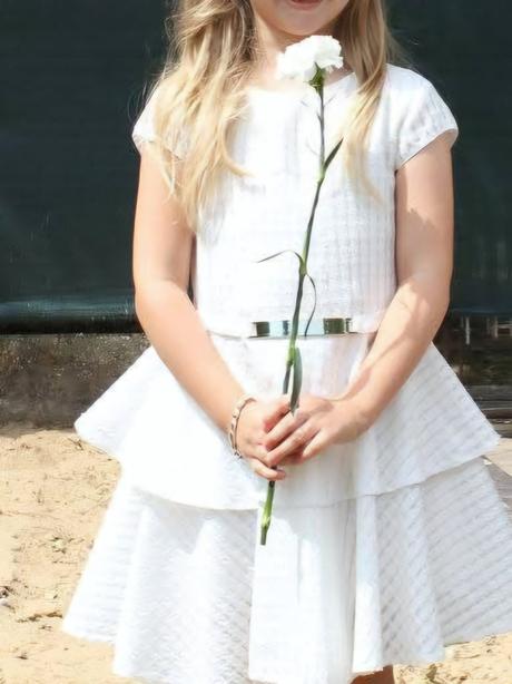 Balíček  dievčenských šiat a overal, pančušky17 ks, 122–134