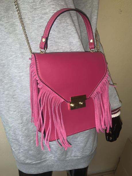 Kožená crossbody kabelka,