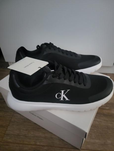 Pekne sneakersy calvin klein, 37