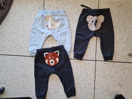 2 x teplaky s aplikaciou, lindex,68