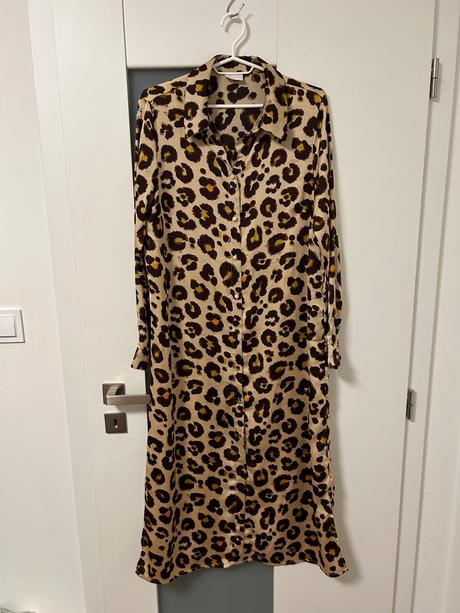 Kosělové satenove leo šaty vila, 38