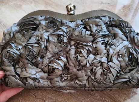 Spoločenska kabelka do ruky, 