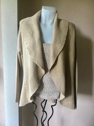 Krásny kardigan roman, l