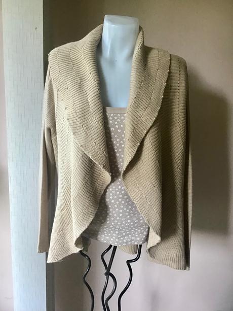 Krásny kardigan roman, l