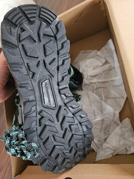 Obuv na turistiku, 39