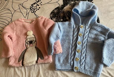 Teplá mäkká mikina s aplikáciou v. 86, f&f,86