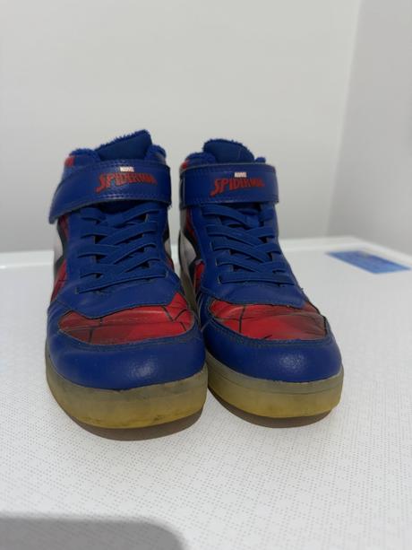 Marvel botasky, h&m,32