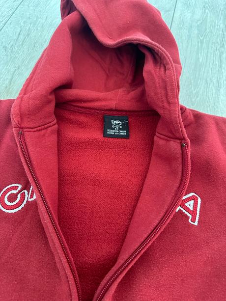 Mikina priamo canada, 116