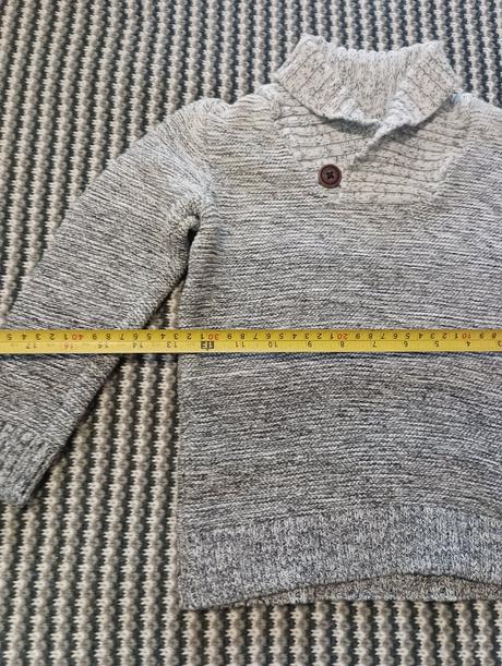 Reserved svetrík, reserved,116