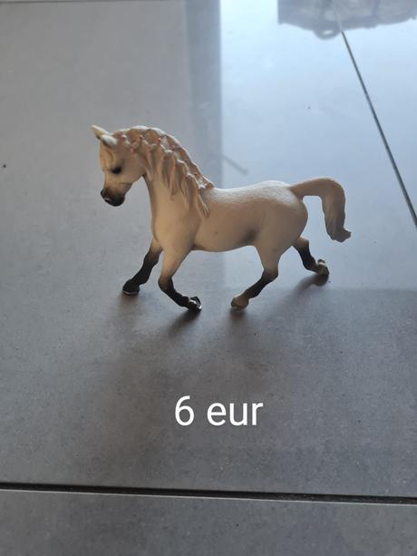 Konik schleich, 