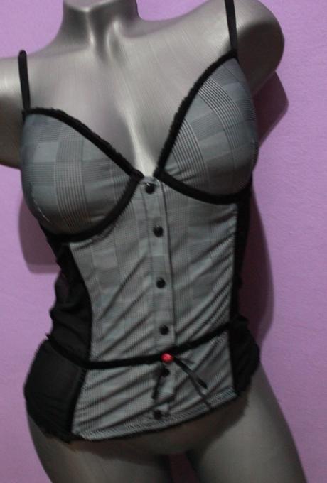 Korzet, 75c
