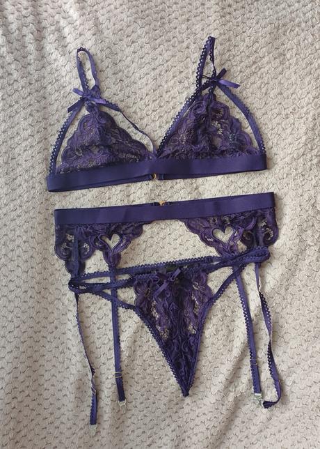 Nová 3-dielna súprava spodného prádla veľ.l, l