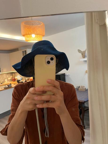 Krásny modrý bavlnený klobúk, 