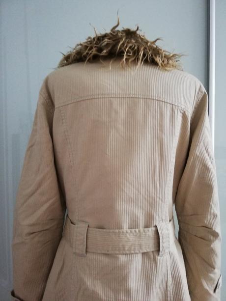 Béžový zimný kabát s odopínateľnou zimnou vložkou, l