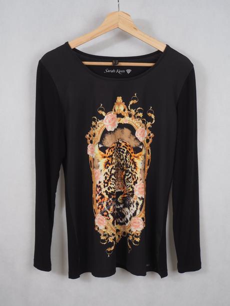 Kvalitný čierny top sara kern, 40