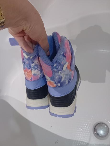 Krasne snehule, lupilu,34