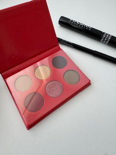 Balík douglas kozmetiky,