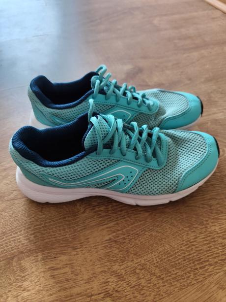 Tenisky, 35