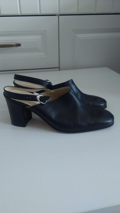 Kožené lodičky, 38