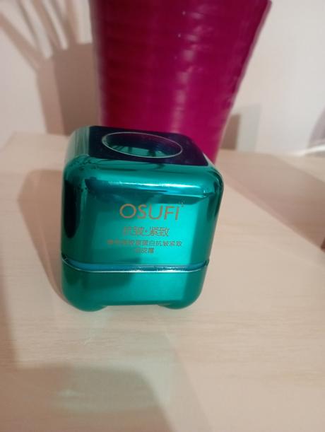 Osufi krém na tvár, 